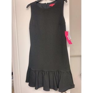 NWT Betsey Johnson ruffle hem shift dress